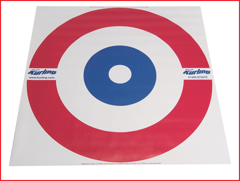 een Curling set inclusief doel van 120 x 120 cm