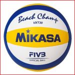 de Mikasa VXT30 is een door de FIVB goedgekeurde beachvolleybal