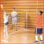 kwiknet installatie voor badminton en mini tennis