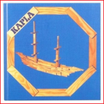 een blauw voorbeeldboekje van Kapla met tal van constructies