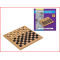 een compleet houten damspel