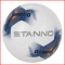 De voetbal Stanno Prime 2 is geschikt voor training en wedstrijd