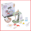 een houten mixer set van Dorjee een houten mixer set van Dorjee